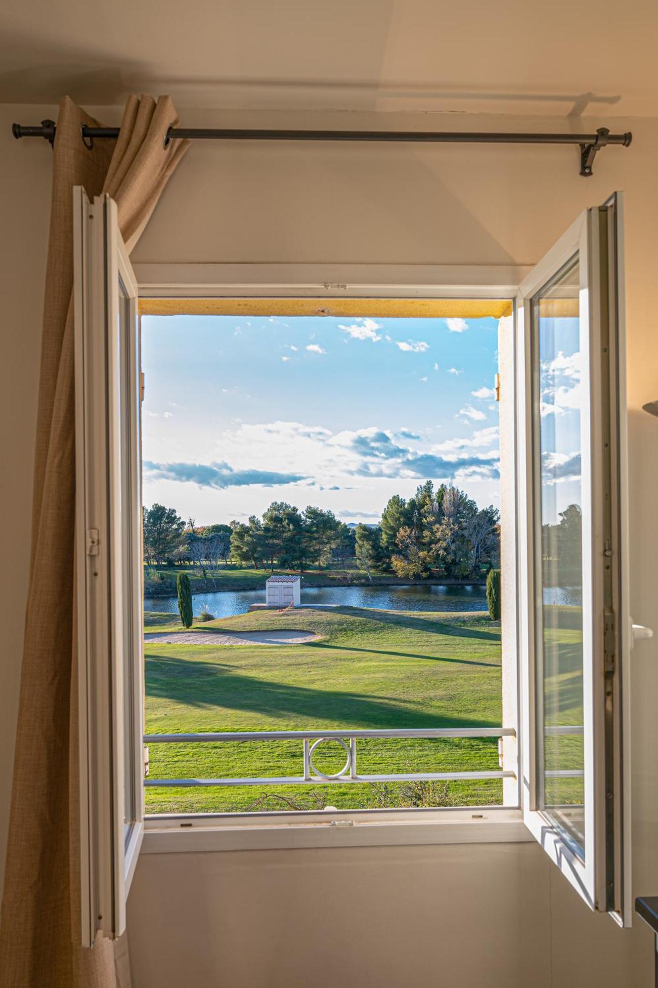 Vedène La Blanchere, Vue Golf מראה חיצוני תמונה